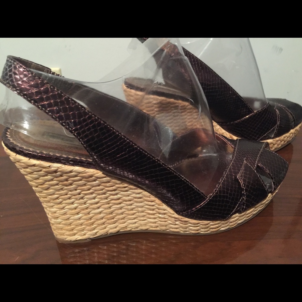 Via Spiga V Elianto Bronze Met S9.5M Wedge